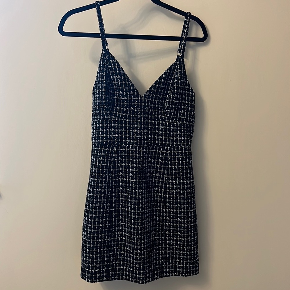 Black tweed Abercrombie dress for sale size XS!
